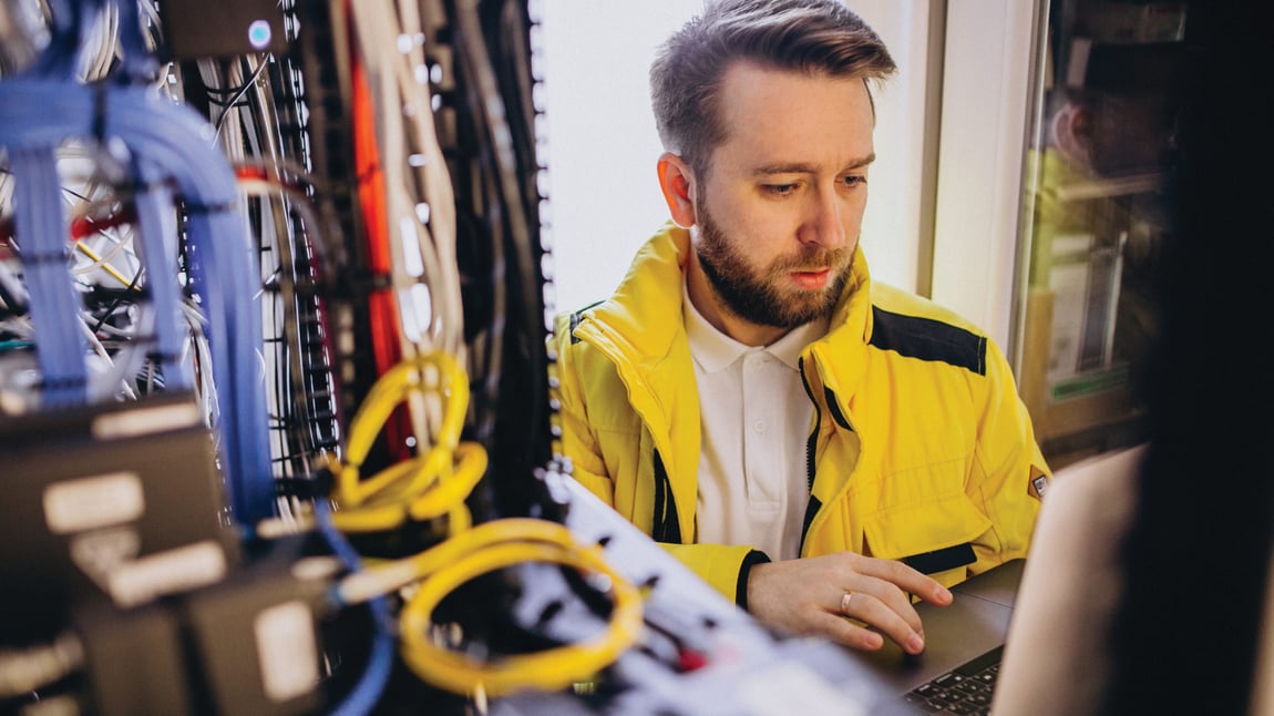 telecommunication technician field tap